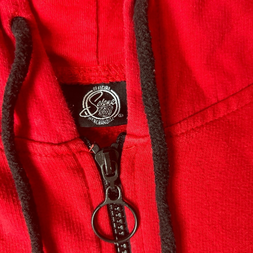 Selena Red Hoodie Pop Star Music Drawstring - Picture 4 of 7